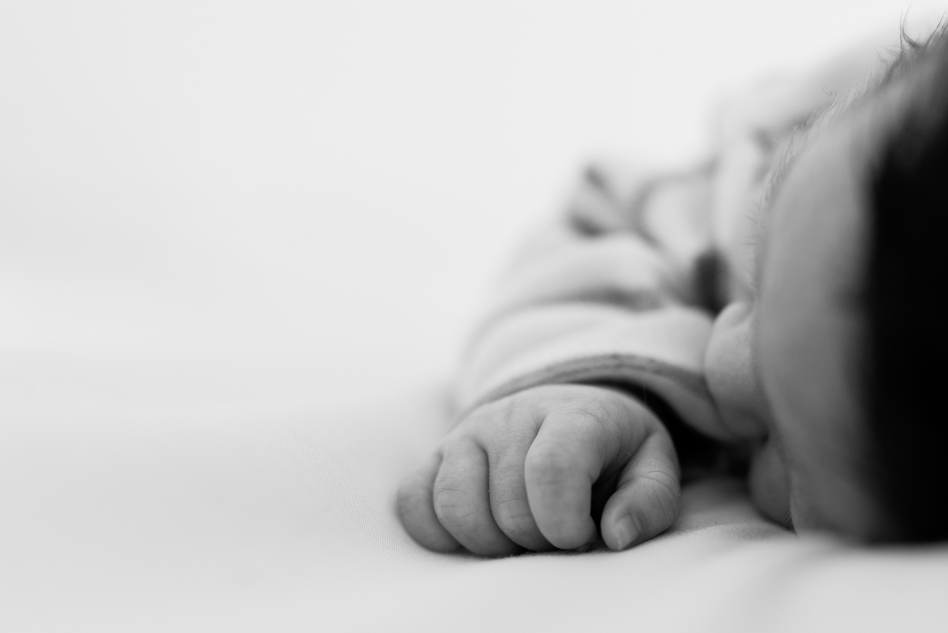 photographe famille enfant paris Yveline bébé Sandrine Siryani naissance nouveau-né